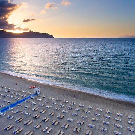 VOI Baia di Tindari Resort Furnari Esterno foto