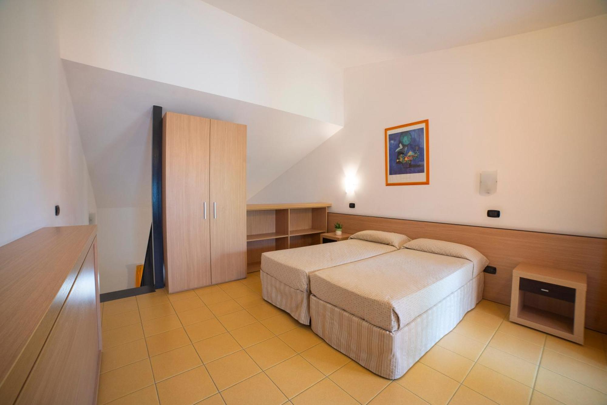 VOI Baia di Tindari Resort Furnari Esterno foto