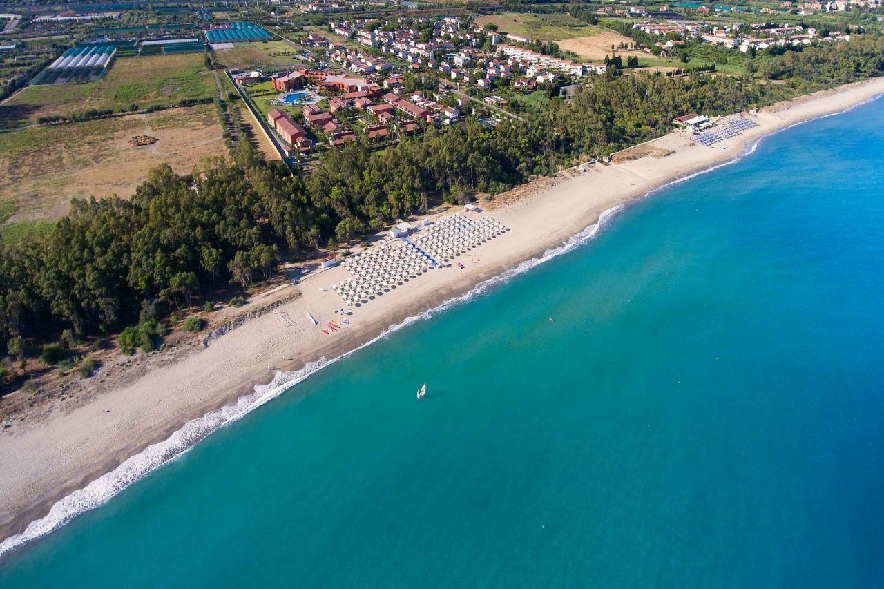 VOI Baia di Tindari Resort Furnari Esterno foto